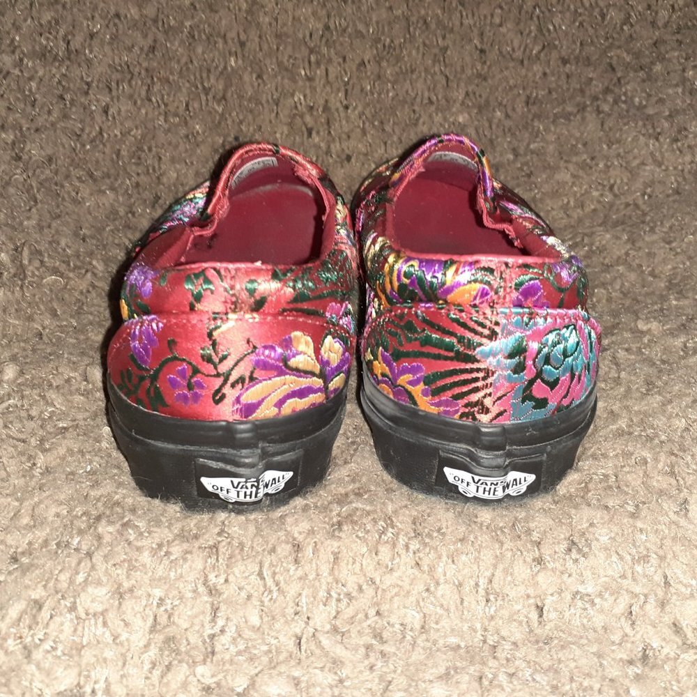 VANS-Classic Slip-On Festival Satin-Red-Size 5.5-Excellent - Picture 5 of 7